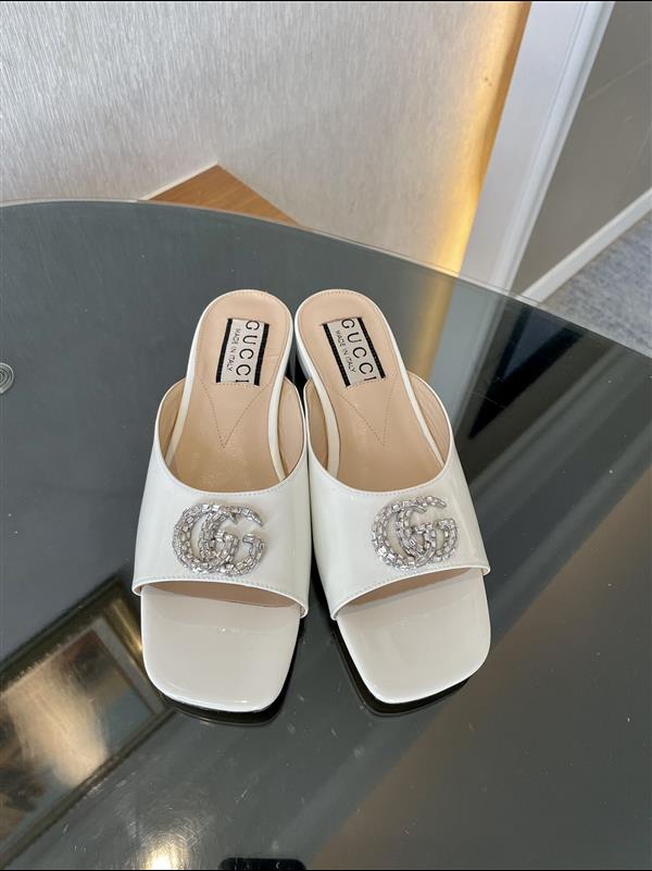 20243518728579 26024